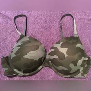Pink by Victoria’s Secret-Wear Everywhere-Push-Up 
36C